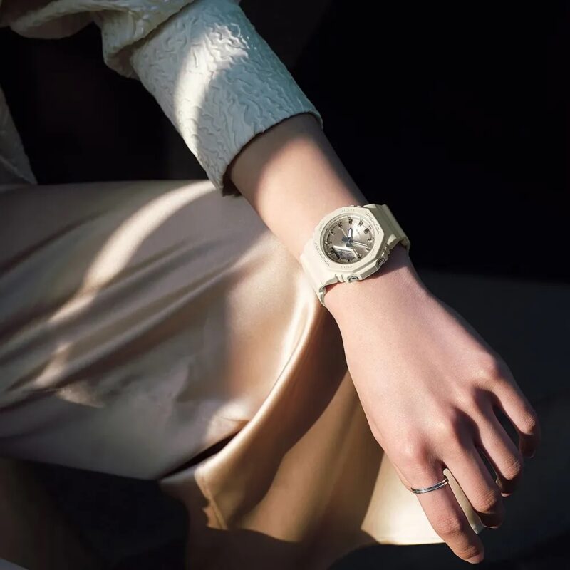 Casio G-shock Oak Silky Texture Serie - White (GMA-P2100ST-7AER) Women's Watch_1