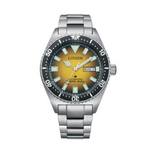 Citizen Diver's Automatic  200 Mt Super Titanio (NY0120-52X)  Watch_main