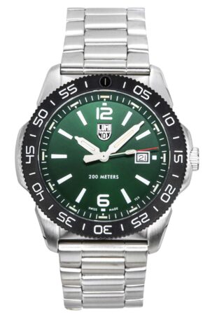 Luminox Pacific Diver Stainless Steel Green Dial Quartz XS.3137 200M Men's Watch