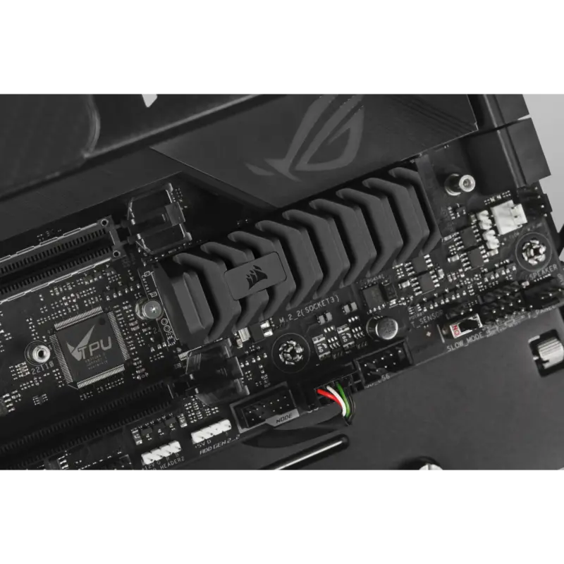 Corsair MP600 PRO XT 1TB M.2 NVMe PCIe Gen. 4 x4 SSD; Read Up To 7100MB/s; Write up to 5800MB/s (CSSD-F1000GBMP600PXT)_2
