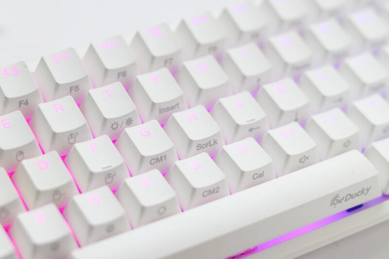 Ducky Keyboard One 2 Pro 60% Mechanical Keyboard; RGB; PBT Double Shot Keycaps - White- Cherry Blue . (DKON2061ST-CUSPDWWT2)_2