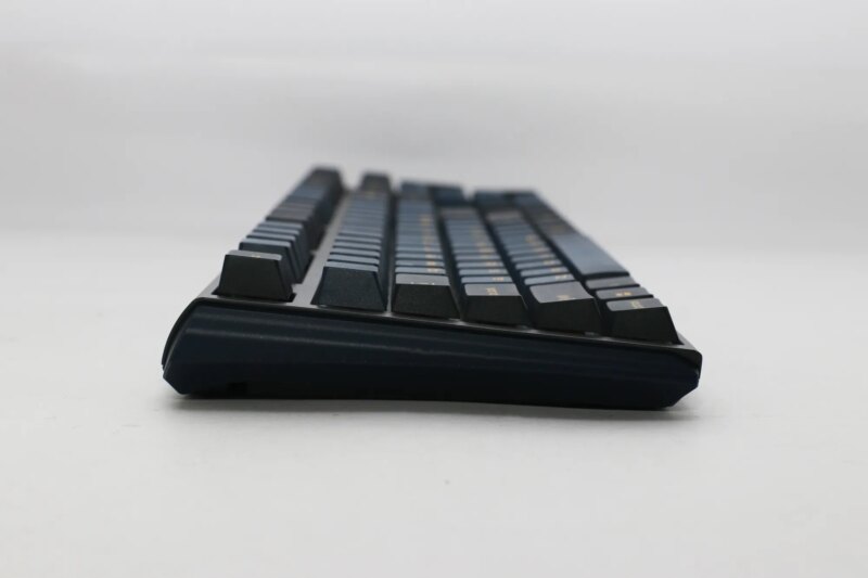 Ducky Keyboard One 3 Pro 100% Mechanical Keyboard; RGB; PBT Tripple Shot Keycaps  - Cherry MX2A Speed Silver. (DKON2308ST-CPUSPTCHNAZ001)_2