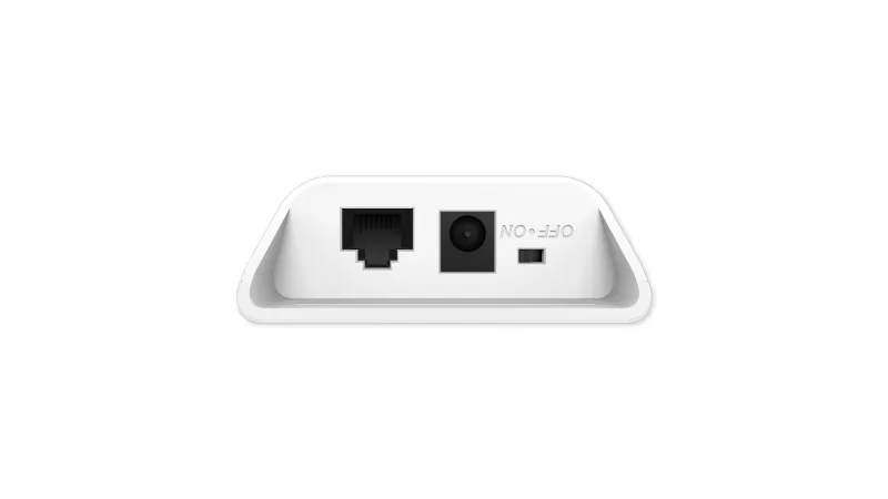 D-Link Gigabit PoE Injector; 10/100/1000Mbps data passthrough rate; IEEE802.3at compliant; DC Output up to 54V/0.6A; 30W. (DPE-301GI)