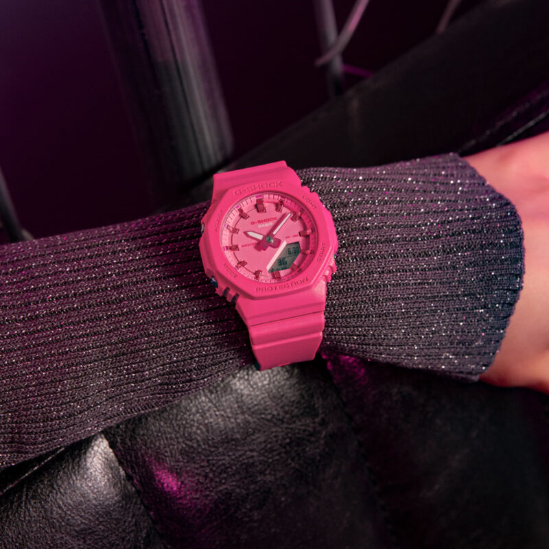 Casio G-shock Oak Compact Power Pink Serie - Pink (GMA-P2100PP-4AER) Women's Watch_2