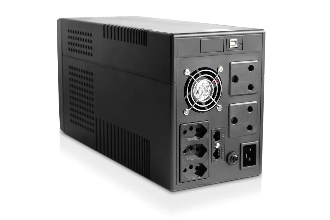 RCT 2400VAS LINE-INTERACTIVE UPS 1440W 1 x USB Comm PORT; 2x SA WALL; 3 x New SA SOCKET BATTERY 6 MONTH WARRANTY ONLY! (RCT-2400VAS)