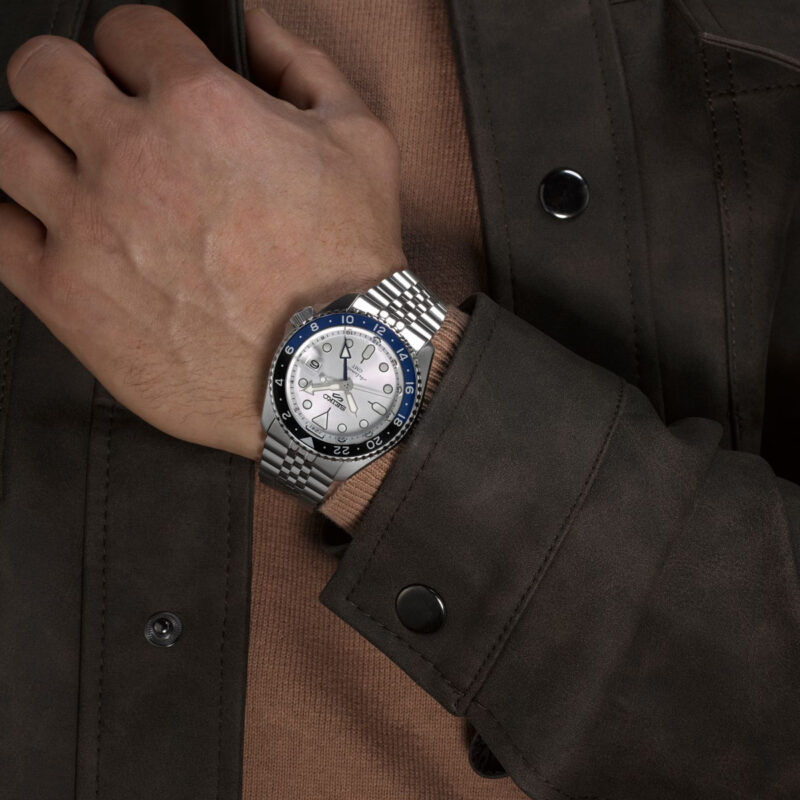 Seiko 5 Sports Automatic Gmt - White (SSK033K1) Men's Watch_4