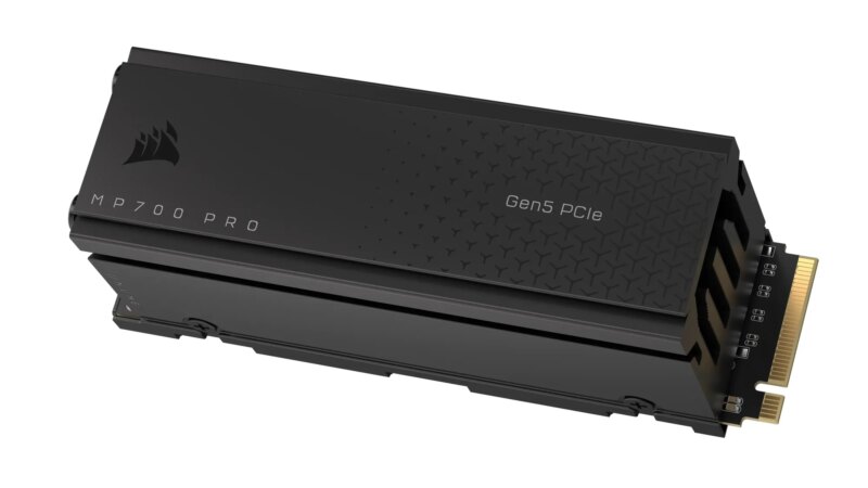 Corsair MP700 PRO 1TB M.2 NVMe PCIe Gen. 5 x4 SSD with Cooler; Read Up To 11 700MB/s; Write up to 9600MB/s