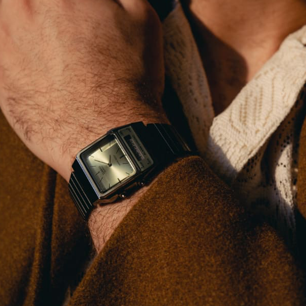 Casio aq-800ecgg-3aef - Unisex Watch - Image 2