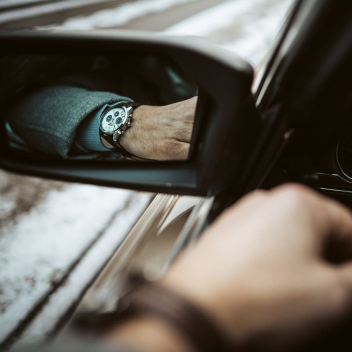 Casio Edifice standard chronograph - champagne (efr-575l-7aef) Men's Watch - Image 4