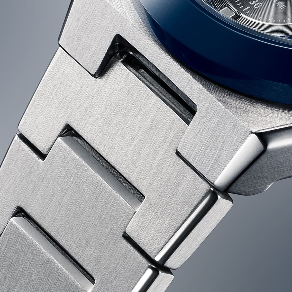 CASIO EDIFICE SOLAR POWERED CHRONOGRAPH - BLUE (EFS-S650D-2AEF) - Image 5