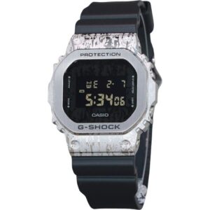 Casio G-Shock Digital Grunge Camouflage Series Grey Dial Quartz GM-5600GC-1 200M Men's Watch