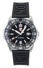 Luminox Pacific Diver Rubber Strap Black Dial Quartz Diver's XS.3121.1 200M Men's Watch