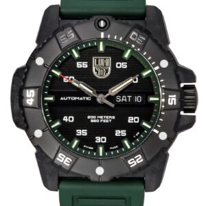 Luminox Master Carbon SEAL Green Rubber Strap Black Dial Swiss Automatic Diver's XS.3877 200M Men's Watch