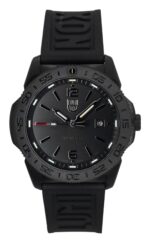 Luminox Pacific Diver Rubber Strap Black Dial Quartz XS.3121.BO.1 200M Men's Watch