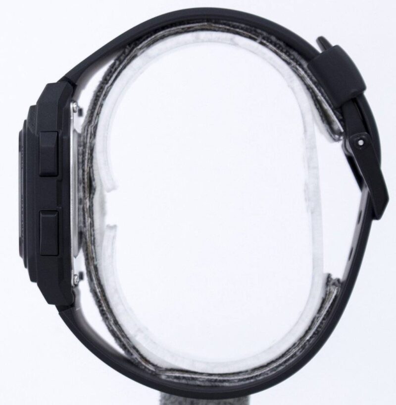 Casio Digital 5 Alarms Dual Time Illuminator F-201WA-9ADF F201WA-9ADF Men's Watch