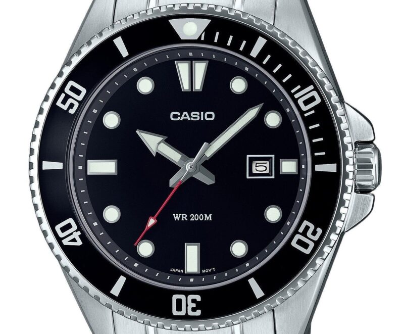 Casio Standard Analog Stainless Steel Black Dial Quartz MDV-107D-1A1 200M Men's Watch