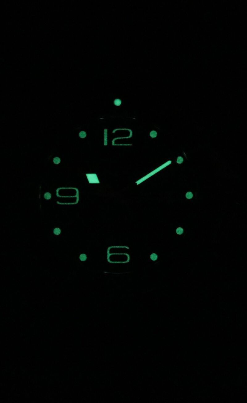 Longines Hydroconquest Stainless Steel Sunray Blue Dial Automatic Diver's L3.781.4.96.6 300M Men's Watch