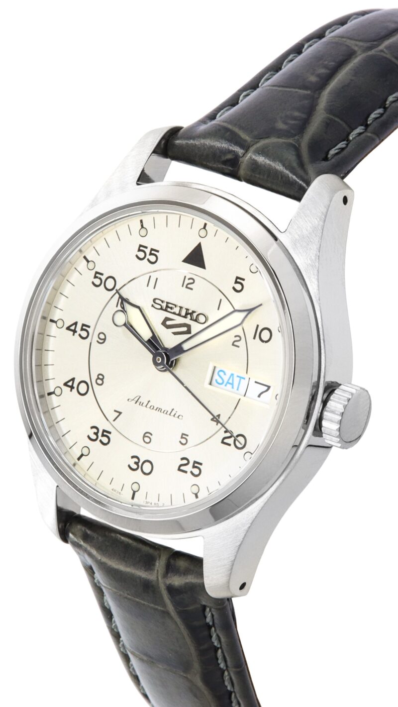 Seiko 5 Sports GMT Champagne Flieger Suit Style Leather Strap Automatic SRPJ87K1 100M Men's Watch