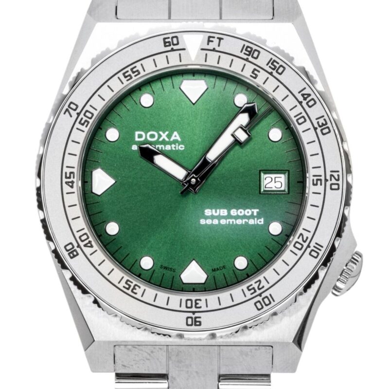 Doxa SUB 600T Sea Emerald Stainless Steel Green Dial Automatic Diver's 862.10.131.10 600M Men's Watch With Extra Strap Doxa SUB 600T Sea Emerald Stainless Steel Green Dial Automatic Diver's 862.10.131.10 600M Men's Watch With Extra Strap