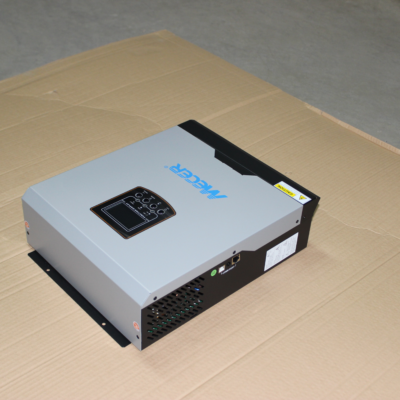Mecer Hybrid   3000va / 3000w Inverter Charger  1 200w Pwm  /  220vac     24v Dc (no Parallel Capability)