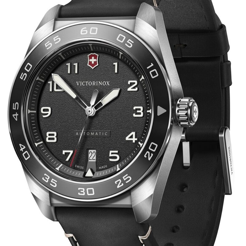 Victorinox Men's Watch (242044) Victorinox Men's Watch (242044)