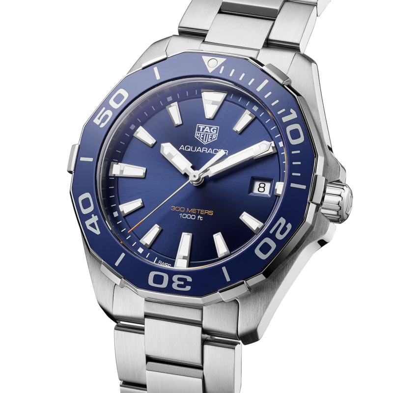 TAG Heuer Aquaracer Men's Watch (WAY111C.BA0928)