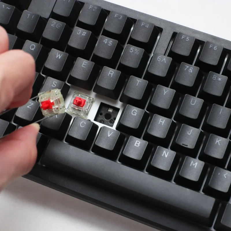 Ducky Keyboard Zero 6108 100% Mechanical Wireless Keyboard, RGB, USB 2.0 / 2.4GHz / BT